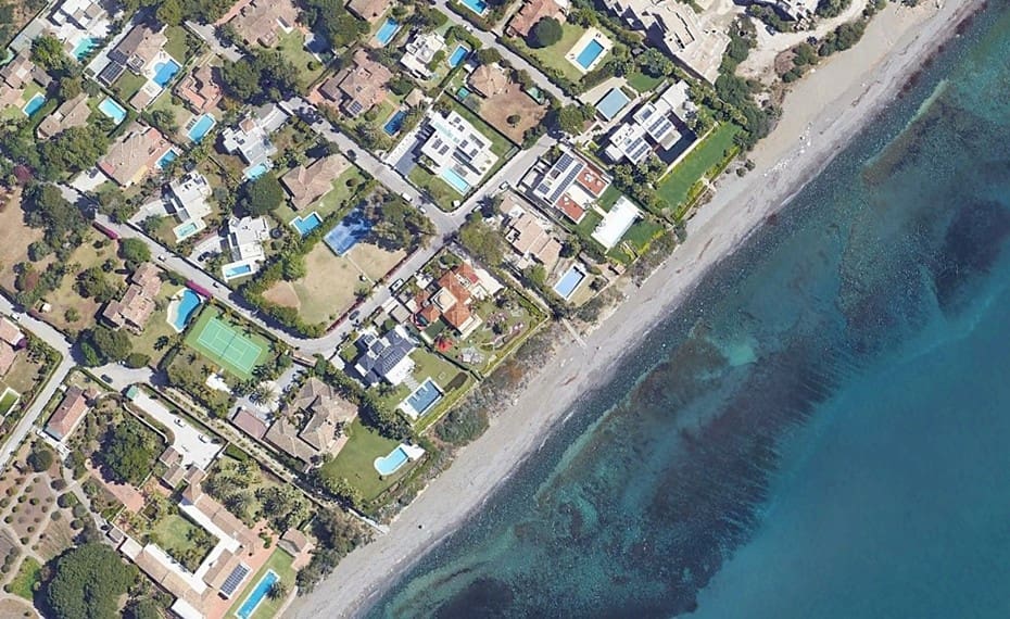 Building Plot for sale in Estepona - € 2,950,000 (Ref: 9783176)