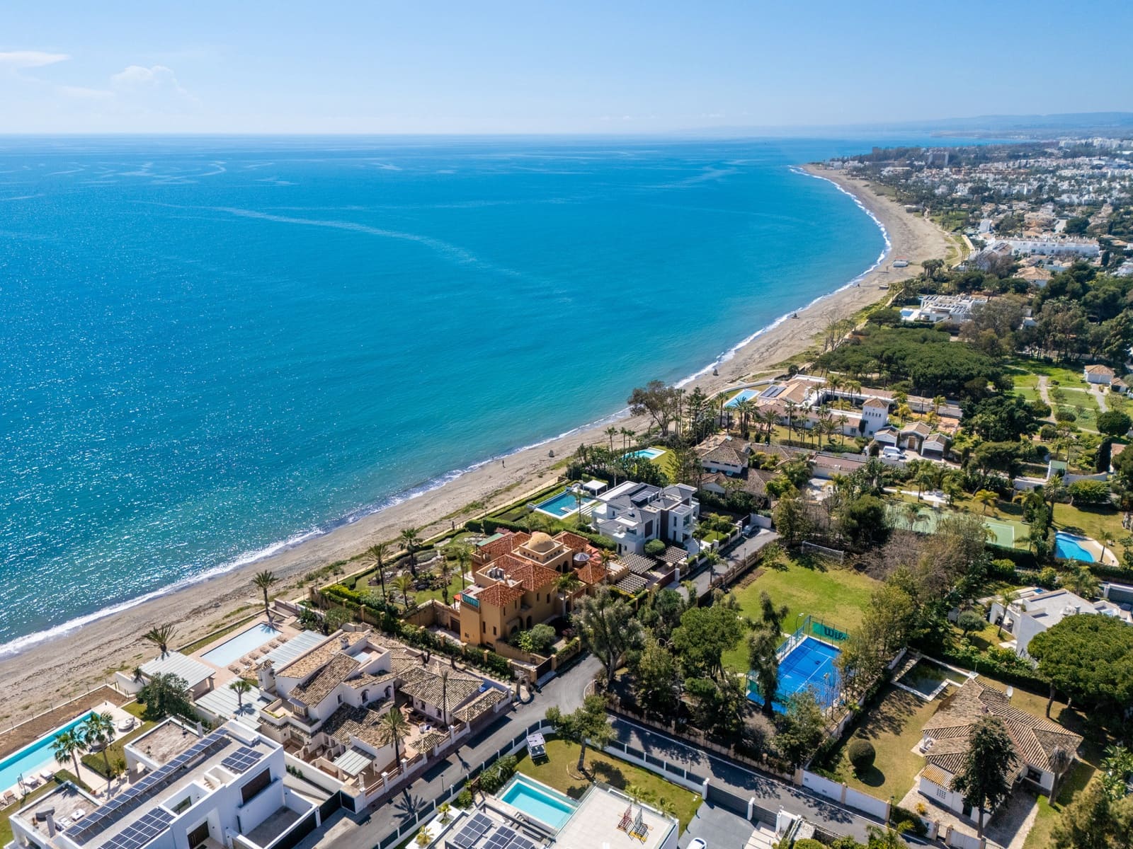 Building Plot for sale in Estepona - € 2,950,000 (Ref: 9783176)
