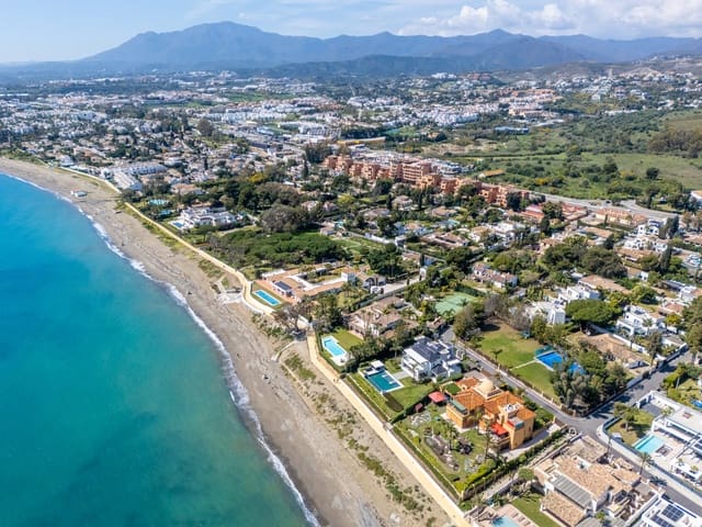 Działka budowlana na sprzedaż w Estepona - 2 950 000 € (Ref: 9783176)