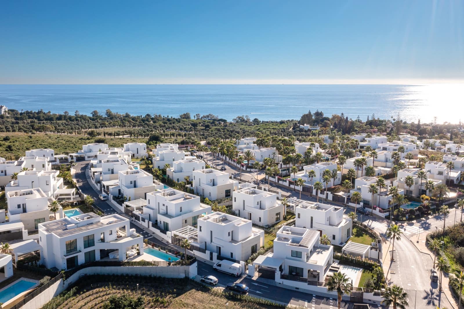 5 bedroom Villa for sale in Marbella with pool garage - € 3,095,000 (Ref: 9788256)