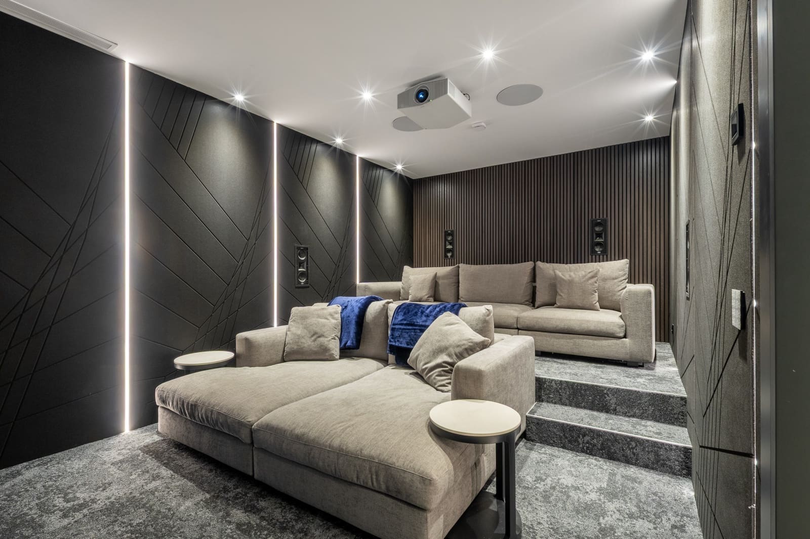 5 soveværelse Villa til salg i Marbella med swimmingpool garage - € 3.095.000 (Ref: 9788256)