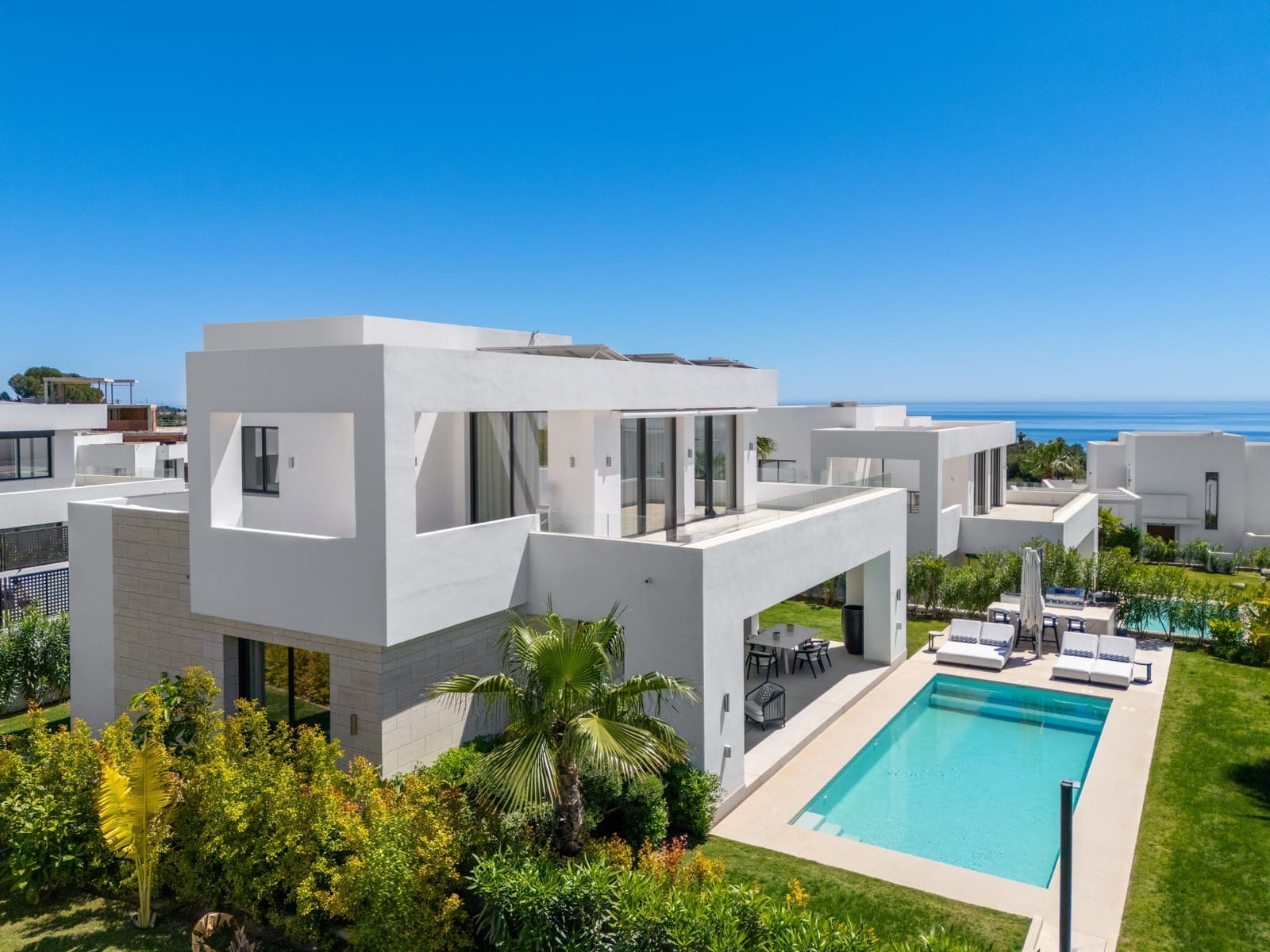 5 soveværelse Villa til salg i Marbella med swimmingpool garage - € 3.095.000 (Ref: 9788256)