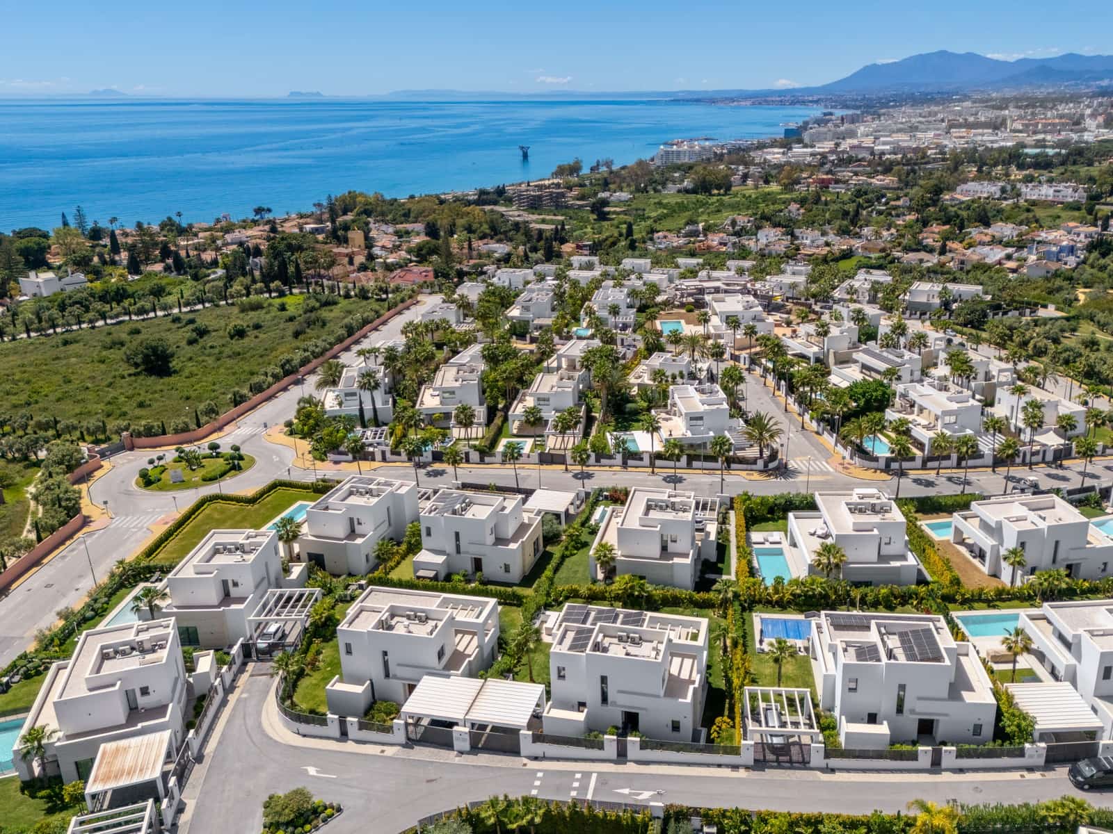 5 soveværelse Villa til salg i Marbella med swimmingpool garage - € 3.095.000 (Ref: 9788256)