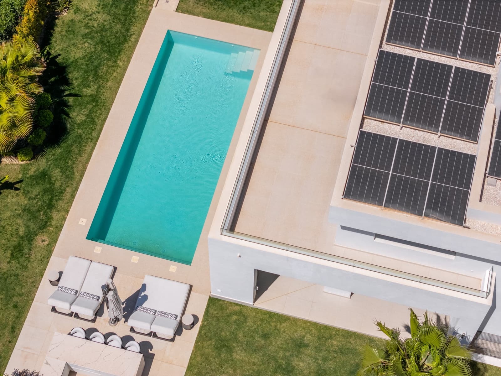 5 soveværelse Villa til salg i Marbella med swimmingpool garage - € 3.095.000 (Ref: 9788256)