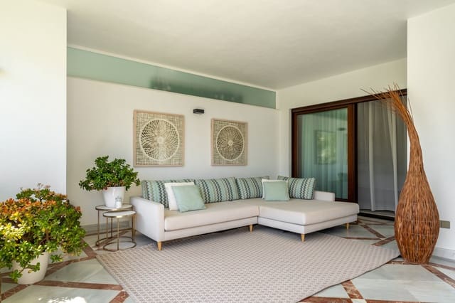 2 slaapkamer Appartement te koop in Seghers, Estepona met zwembad garage - € 1.390.000 (Ref: 9788257)