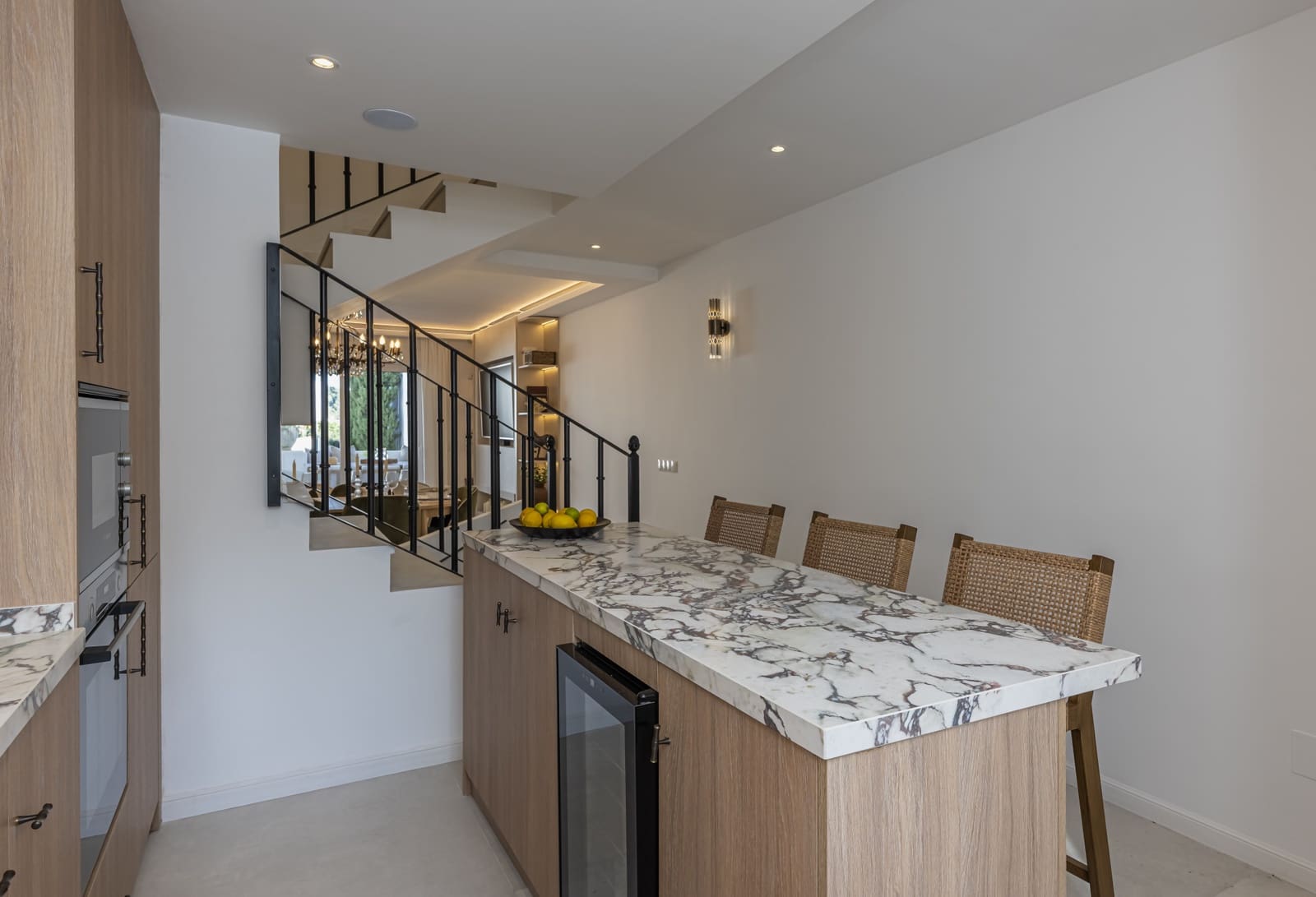 4 chambre Maison de Ville à vendre à Marbella avec piscine - 895 000 € (Ref: 9788258)