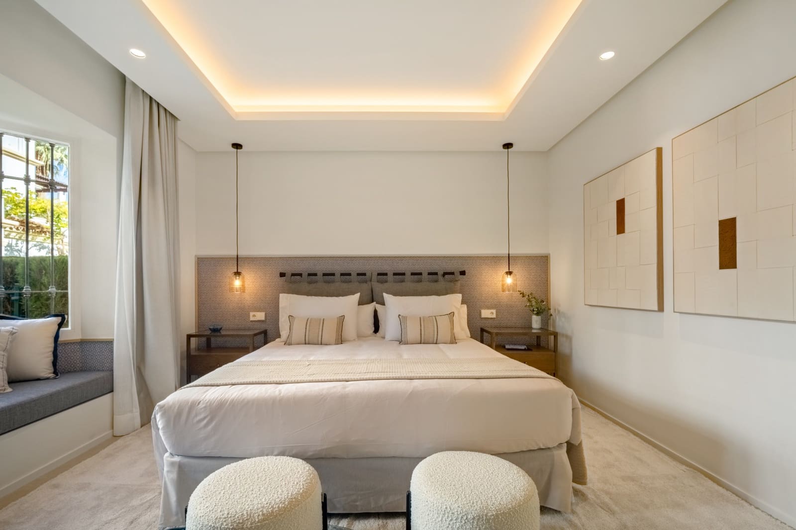 4 bedroom Apartment for sale in Marbella with pool garage - € 2,450,000 (Ref: 9790850)