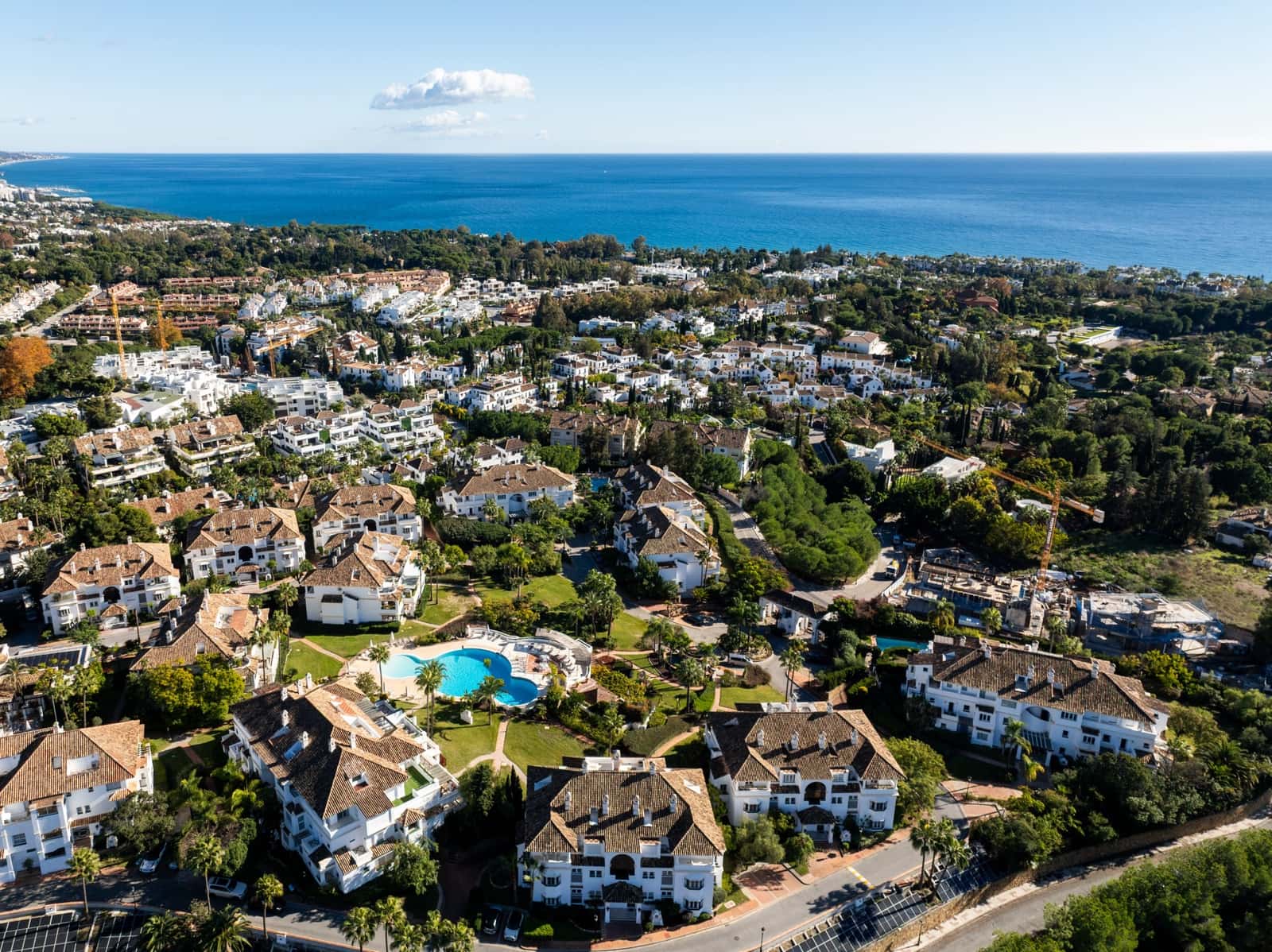 4 bedroom Apartment for sale in Marbella with pool garage - € 2,450,000 (Ref: 9790850)