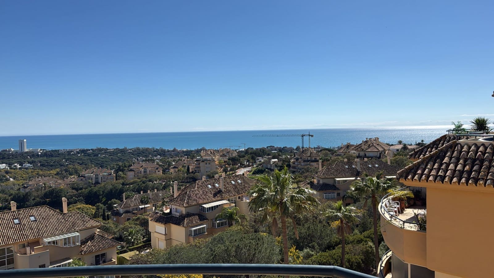 3 soverom Penthouse til salgs i Marbella med svømmebasseng garasje - € 1 600 000 (Ref: 9794380)