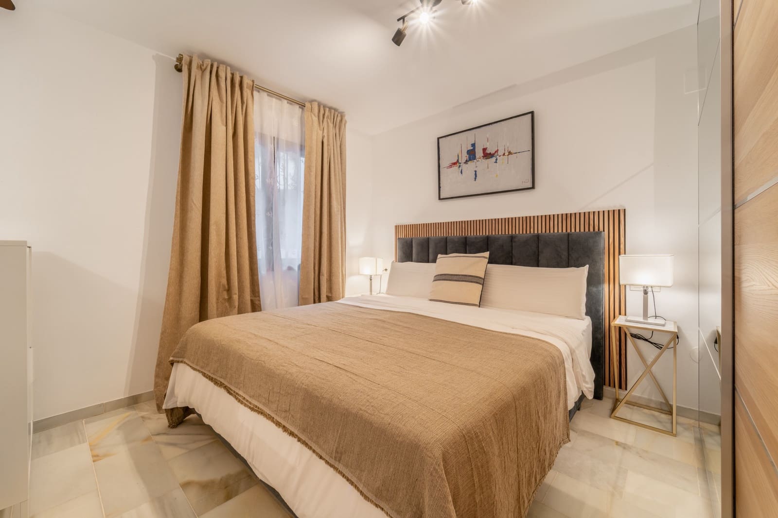 2 soveværelse Lejlighed til salg i Puerto Banus - € 775.000 (Ref: 9796917)