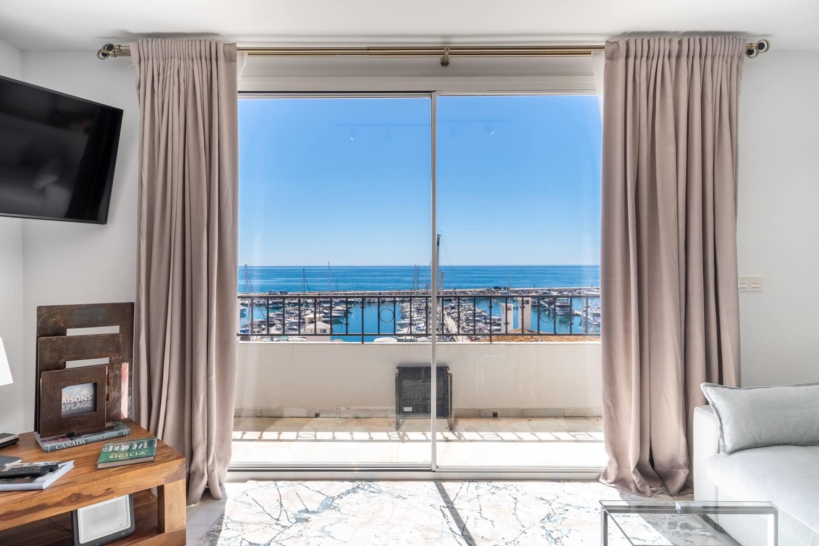 2 soveværelse Lejlighed til salg i Puerto Banus - € 775.000 (Ref: 9796917)