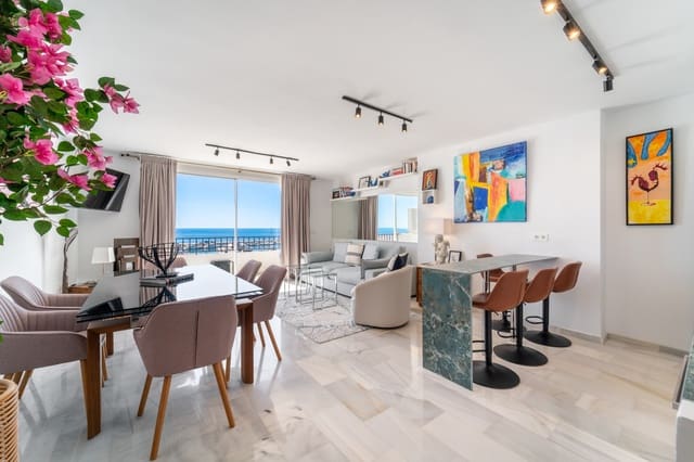 2 soveværelse Lejlighed til salg i Puerto Banus, Marbella - € 775.000 (Ref: 9796917)