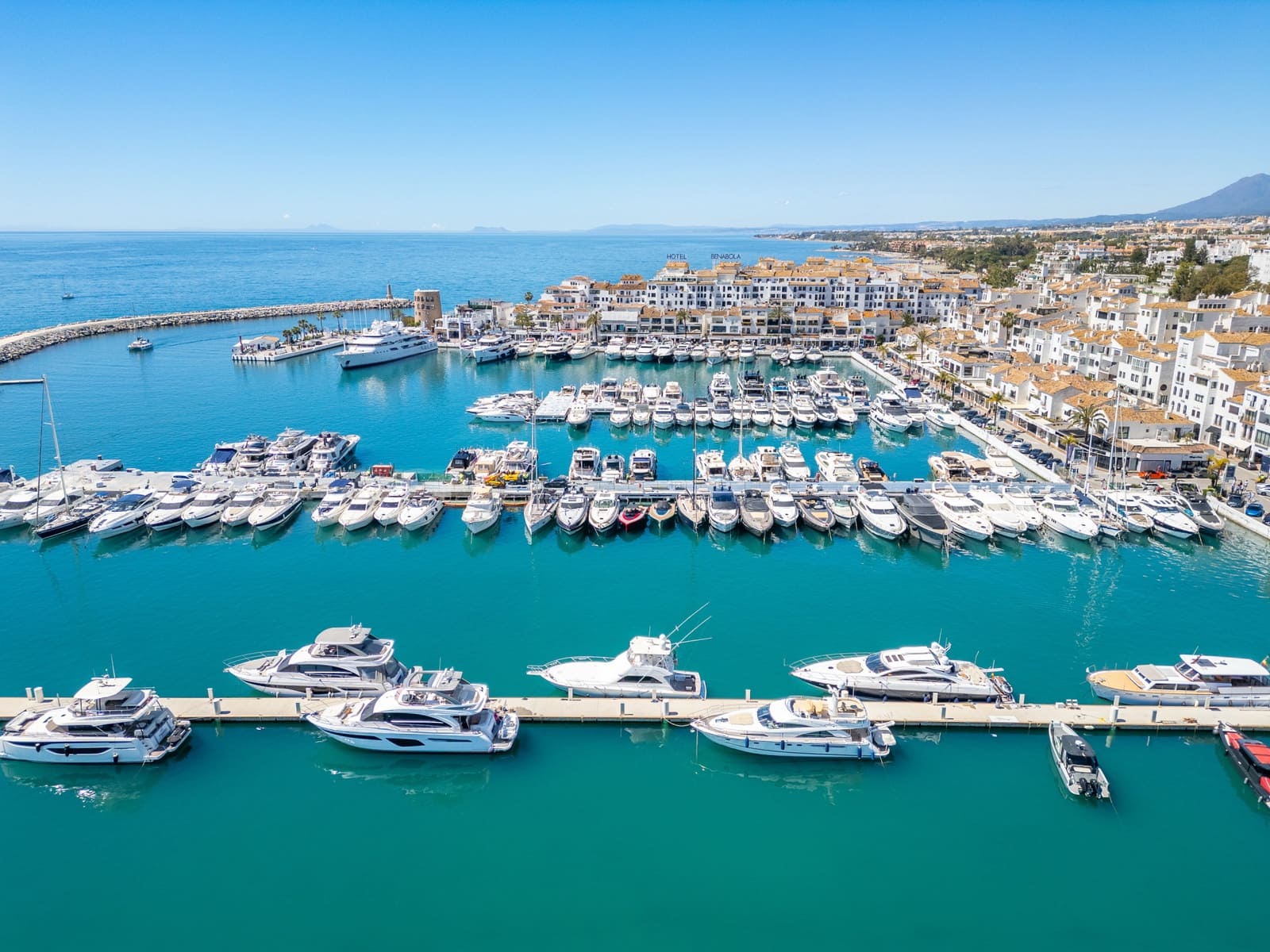 2 soveværelse Lejlighed til salg i Puerto Banus - € 775.000 (Ref: 9796917)