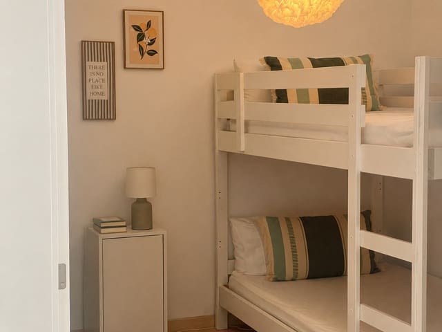 2 makuuhuone Huoneisto vuokrattavana paikassa Golden Mile, Marbella mukana uima-altaan 
autotalli - 2 450 € (Ref: 9797706)