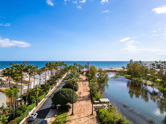 2 soverom Leilighet til leie i Golden Mile, Marbella med svømmebasseng garasje - € 2 200 (Ref: 9797706)