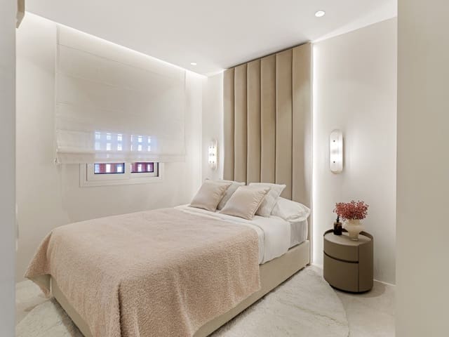 3 makuuhuone Kattohuoneisto myytävänä paikassa Estepona mukana uima-altaan 
autotalli - 4 500 000 € (Ref: 9799053)