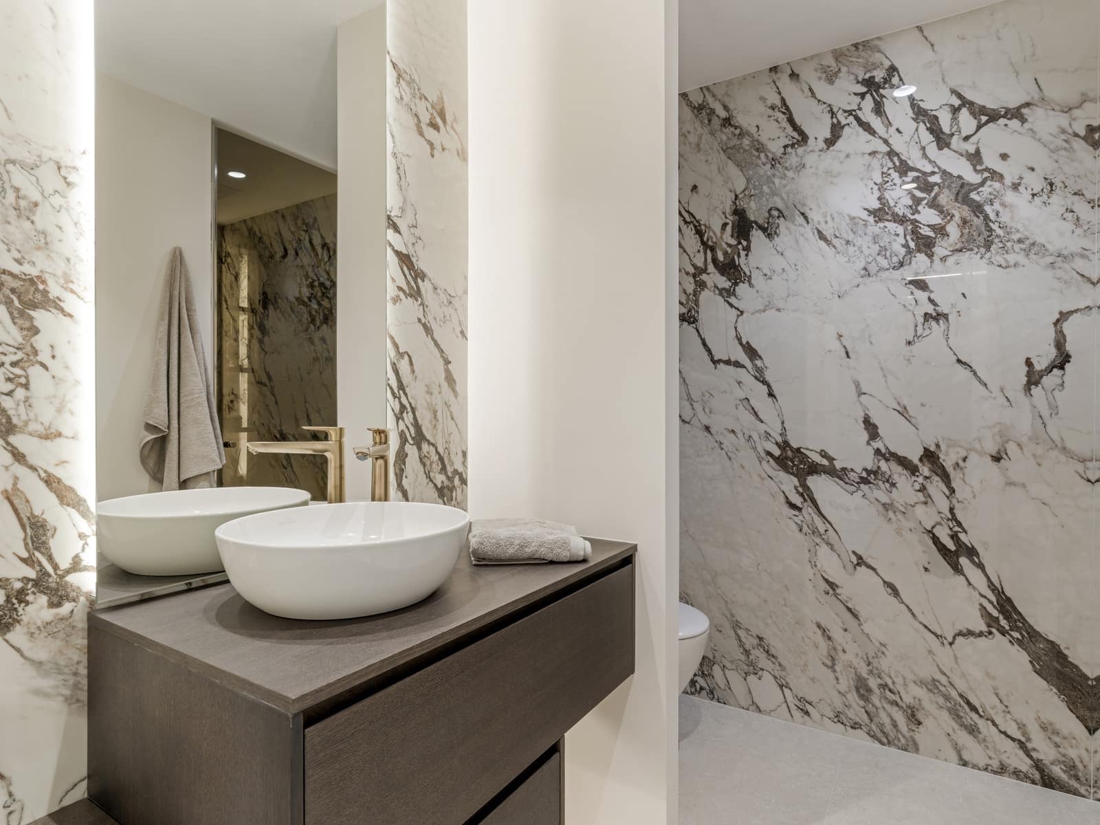 3 makuuhuone Kattohuoneisto myytävänä paikassa Estepona mukana uima-altaan 
autotalli - 4 500 000 € (Ref: 9799053)