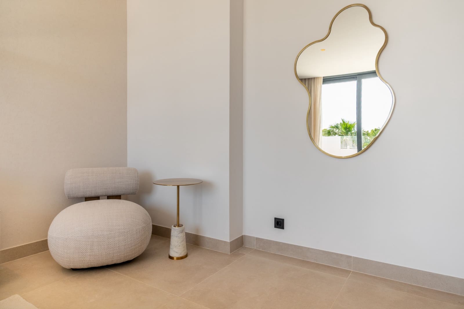 5 sypialnia Willa na sprzedaż w Marbella z basenem garażem - 4 600 000 € (Ref: 9806300)