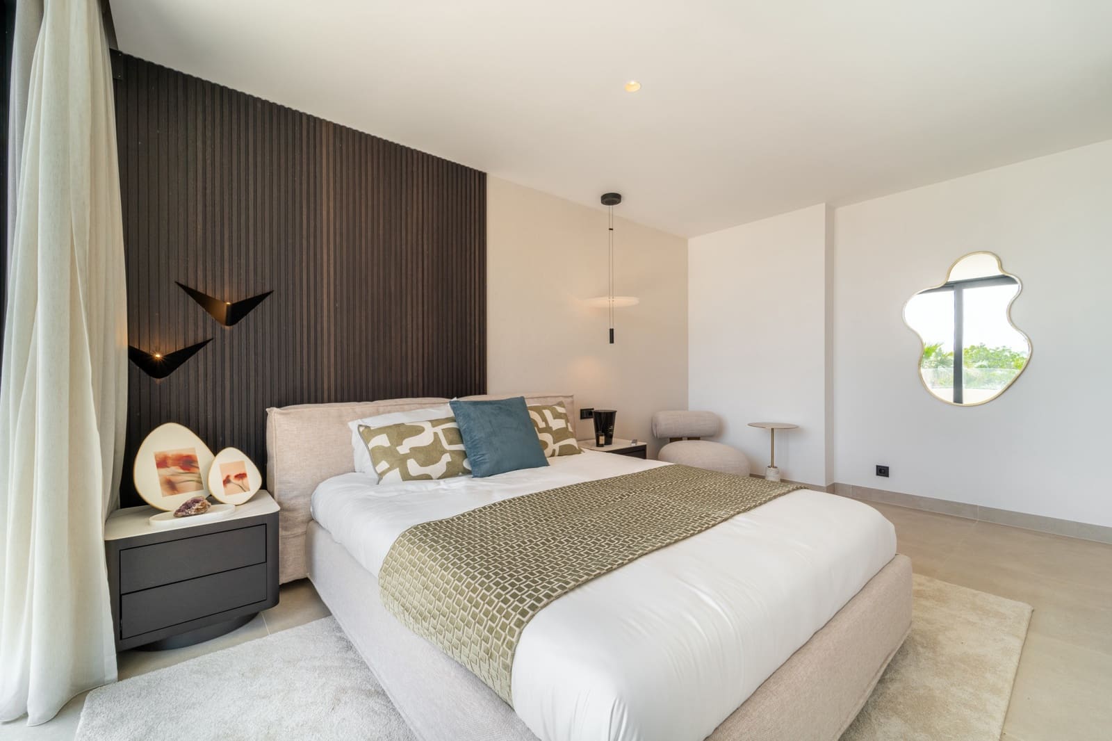 5 sypialnia Willa na sprzedaż w Marbella z basenem garażem - 4 600 000 € (Ref: 9806300)