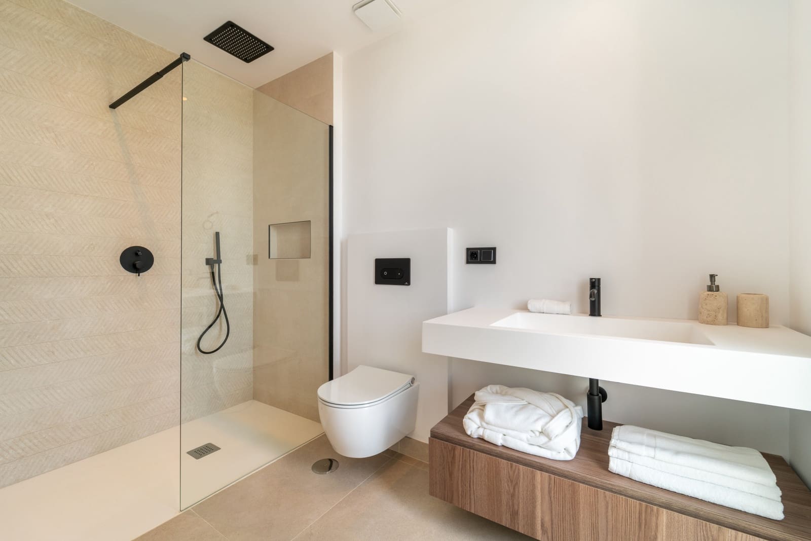 5 sypialnia Willa na sprzedaż w Marbella z basenem garażem - 4 600 000 € (Ref: 9806300)