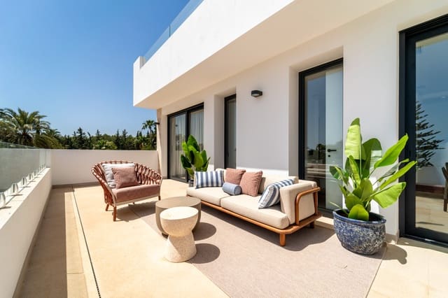 5 sypialnia Willa na sprzedaż w Marbella z basenem garażem - 4 600 000 € (Ref: 9806300)