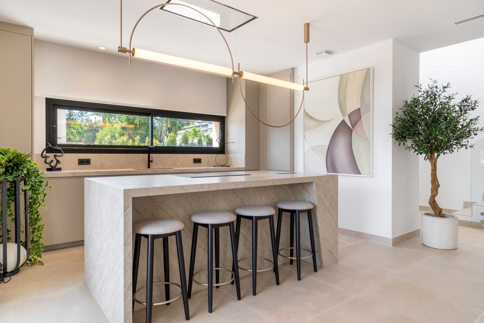 5 sypialnia Willa na sprzedaż w Marbella z basenem garażem - 4 600 000 € (Ref: 9806300)