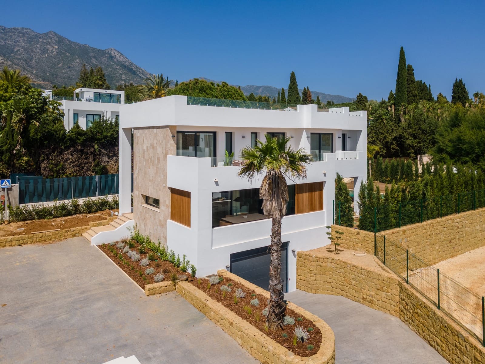 5 sypialnia Willa na sprzedaż w Marbella z basenem garażem - 4 600 000 € (Ref: 9806300)