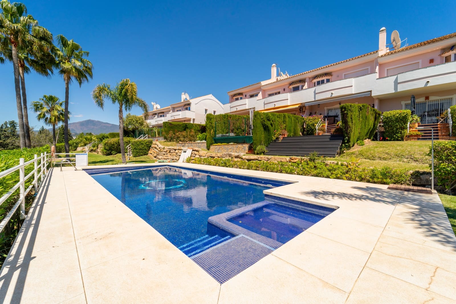 3 bedroom Townhouse for sale in Atalaya-Isdabe with pool garage - € 795,000 (Ref: 9811420)