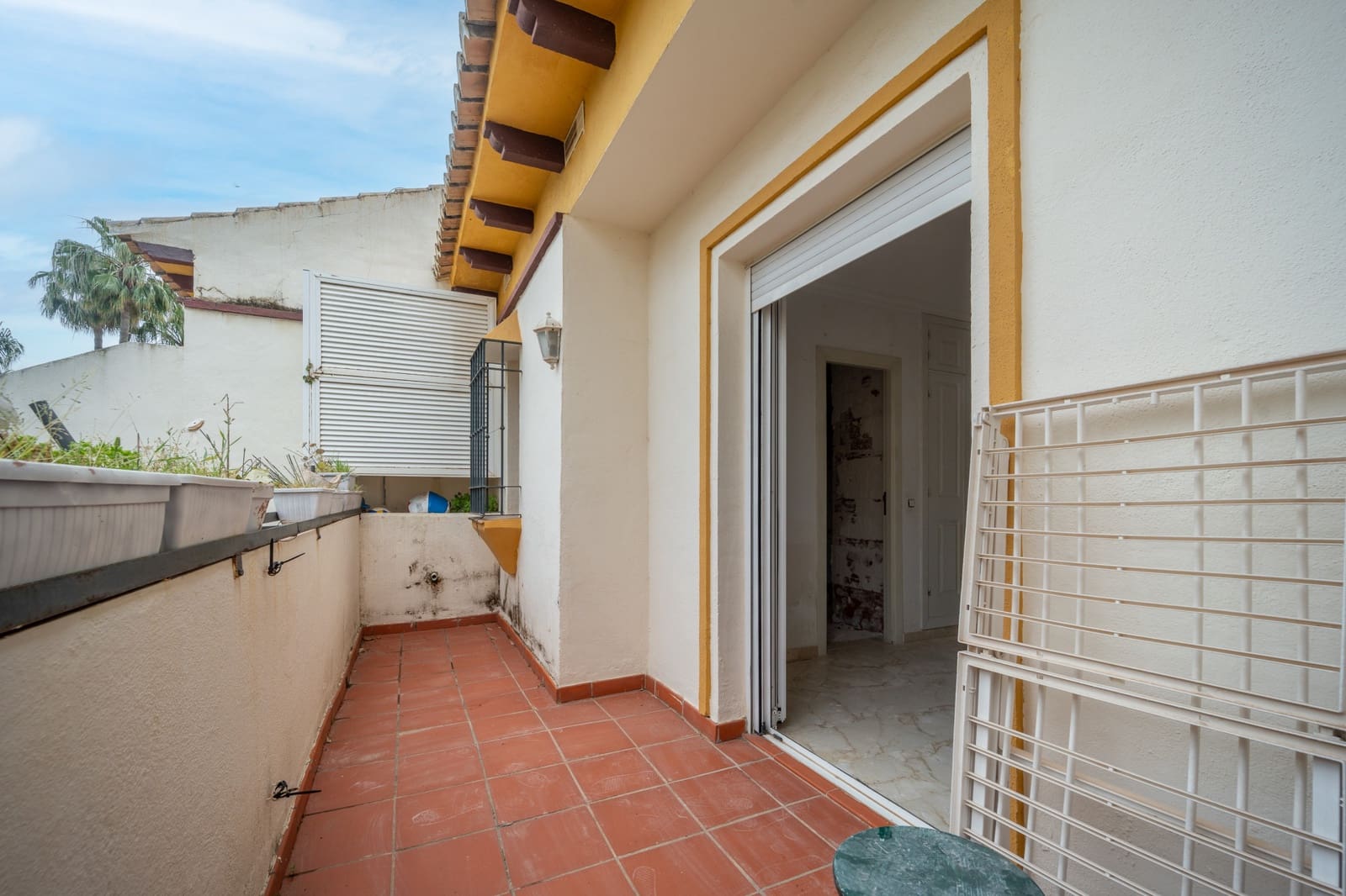 3 soverom Hus til salgs i Marbella med svømmebasseng garasje - € 790 000 (Ref: 9820261)
