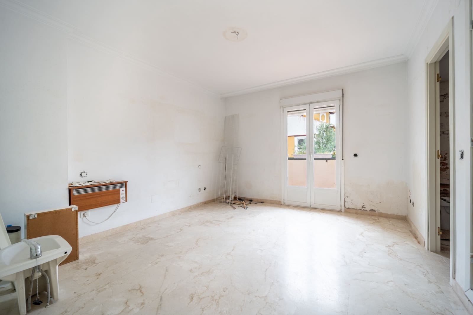 3 soverom Hus til salgs i Marbella med svømmebasseng garasje - € 790 000 (Ref: 9820261)
