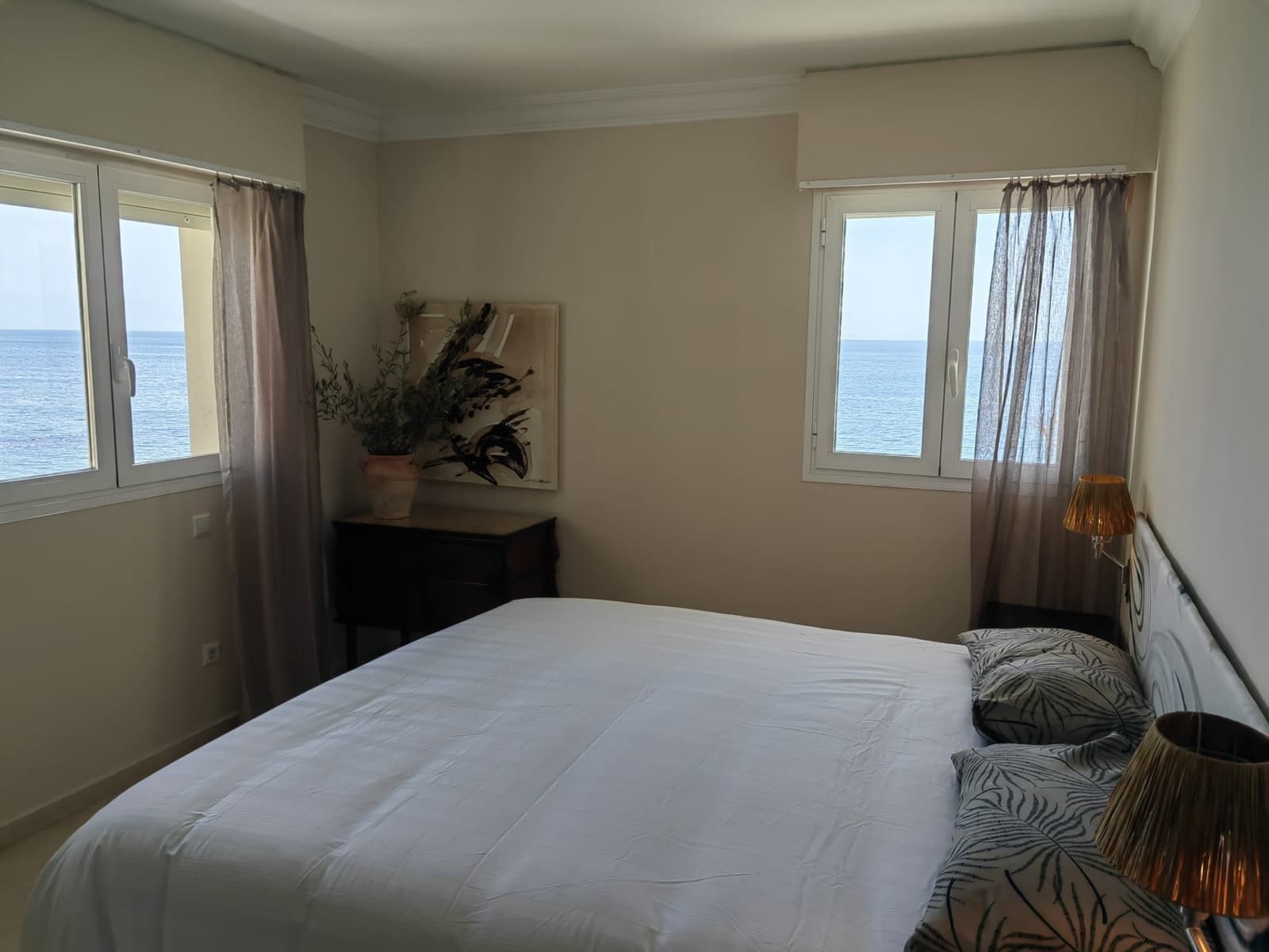 3 soveværelse Lejlighed til leje i Marbella med swimmingpool garage - € 3.500 (Ref: 9823583)