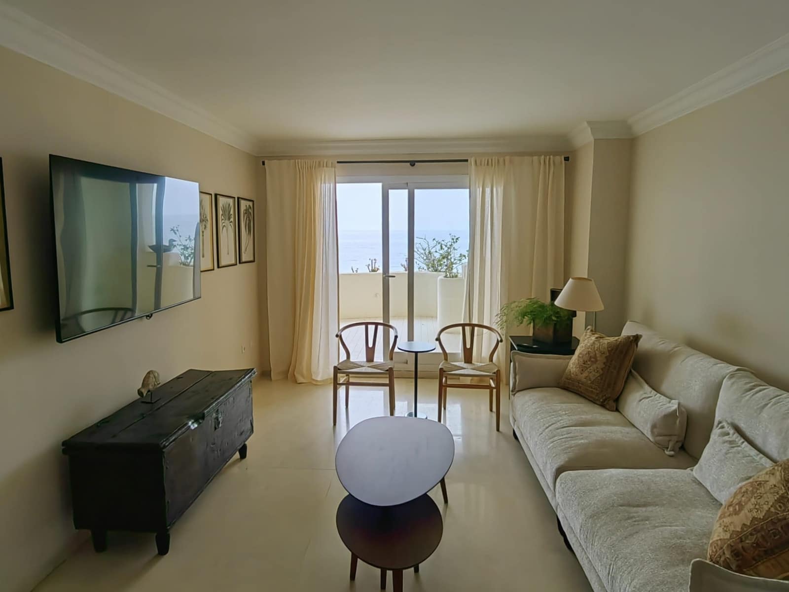 3 soveværelse Lejlighed til leje i Marbella med swimmingpool garage - € 3.500 (Ref: 9823583)