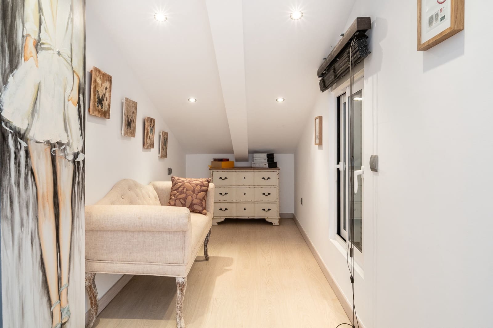 4 bedroom Penthouse for sale in Marbella with pool garage - € 1,190,000 (Ref: 9824806)