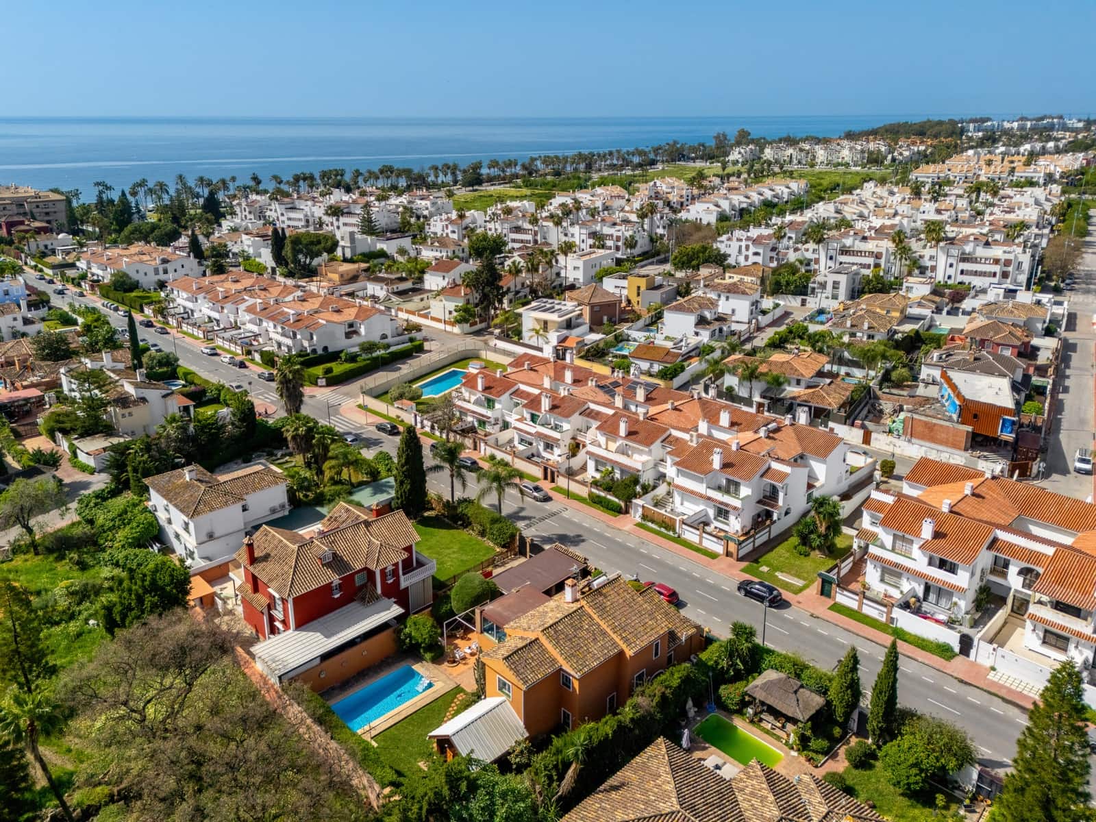 4 slaapkamer Villa te koop in San Pedro de Alcantara met zwembad garage - € 1.850.000 (Ref: 9824807)