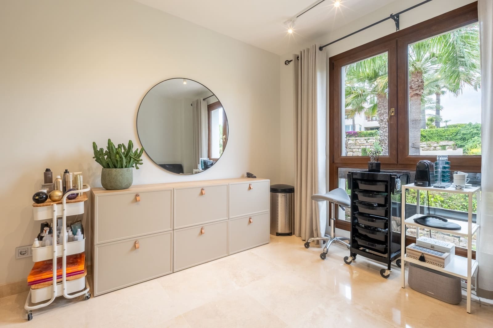 3 bedroom Penthouse for sale in El Paraiso with pool garage - € 1,595,000 (Ref: 9831084)