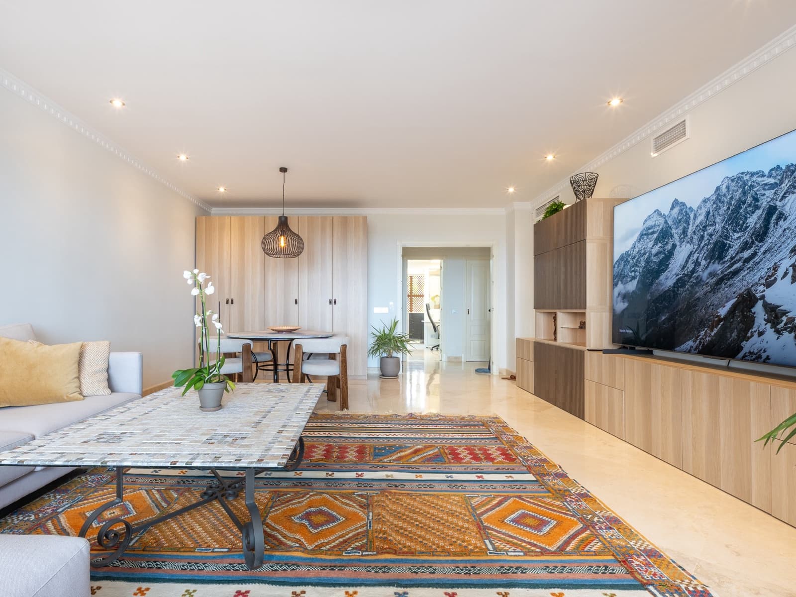3 bedroom Penthouse for sale in El Paraiso with pool garage - € 1,595,000 (Ref: 9831084)