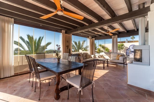 3 soverom Penthouse til salgs i El Paraiso, Estepona med svømmebasseng garasje - € 1 595 000 (Ref: 9831084)