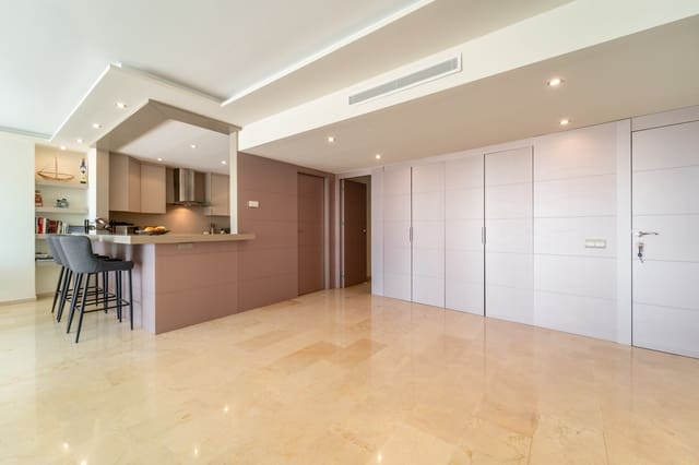 2 makuuhuone Huoneisto vuokrattavana paikassa Marbella mukana uima-altaan 
autotalli - 4 000 € (Ref: 9832285)