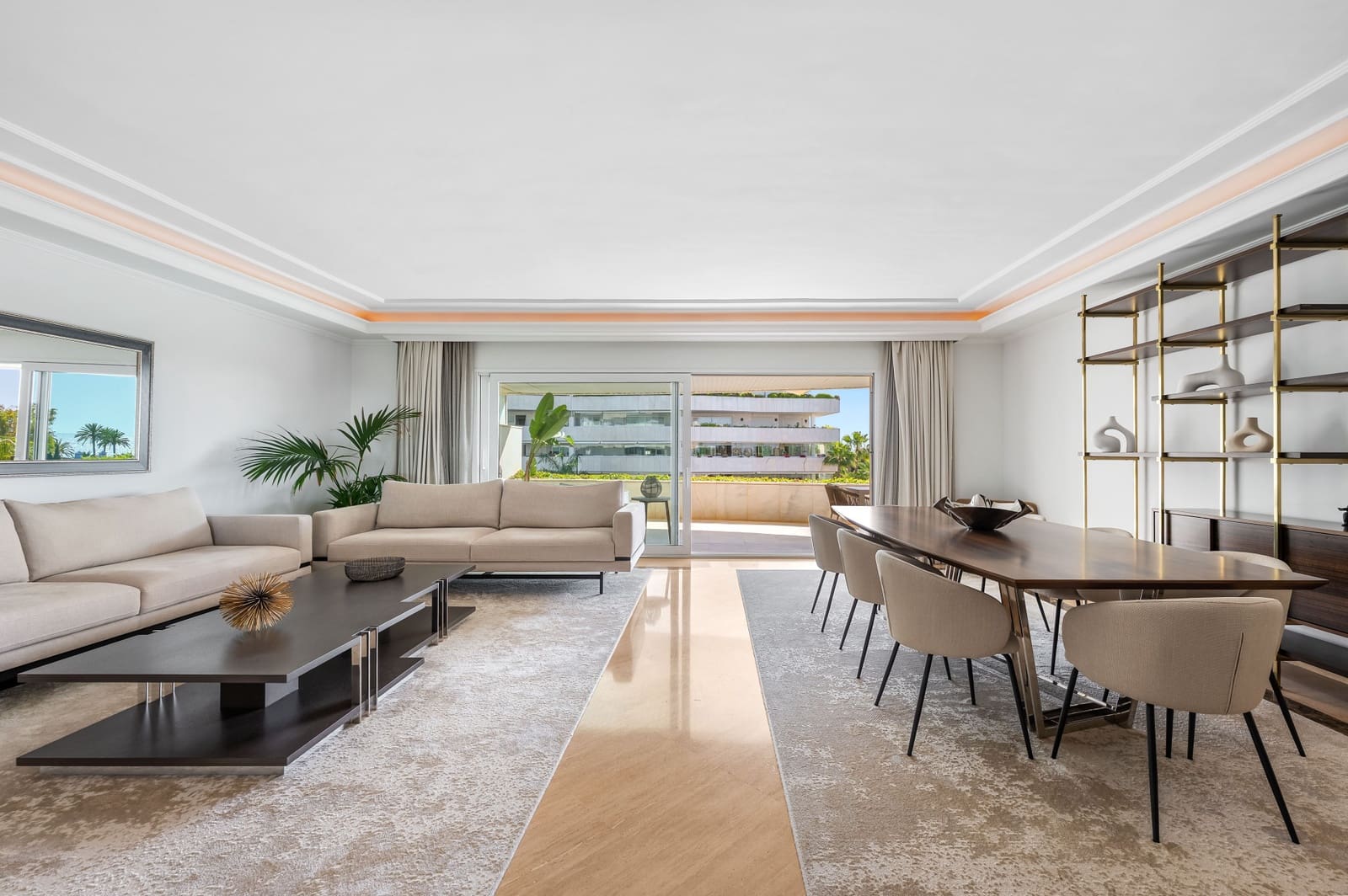 3 bedroom Apartment for sale in Marbella with pool garage - € 2,300,000 (Ref: 9833507)