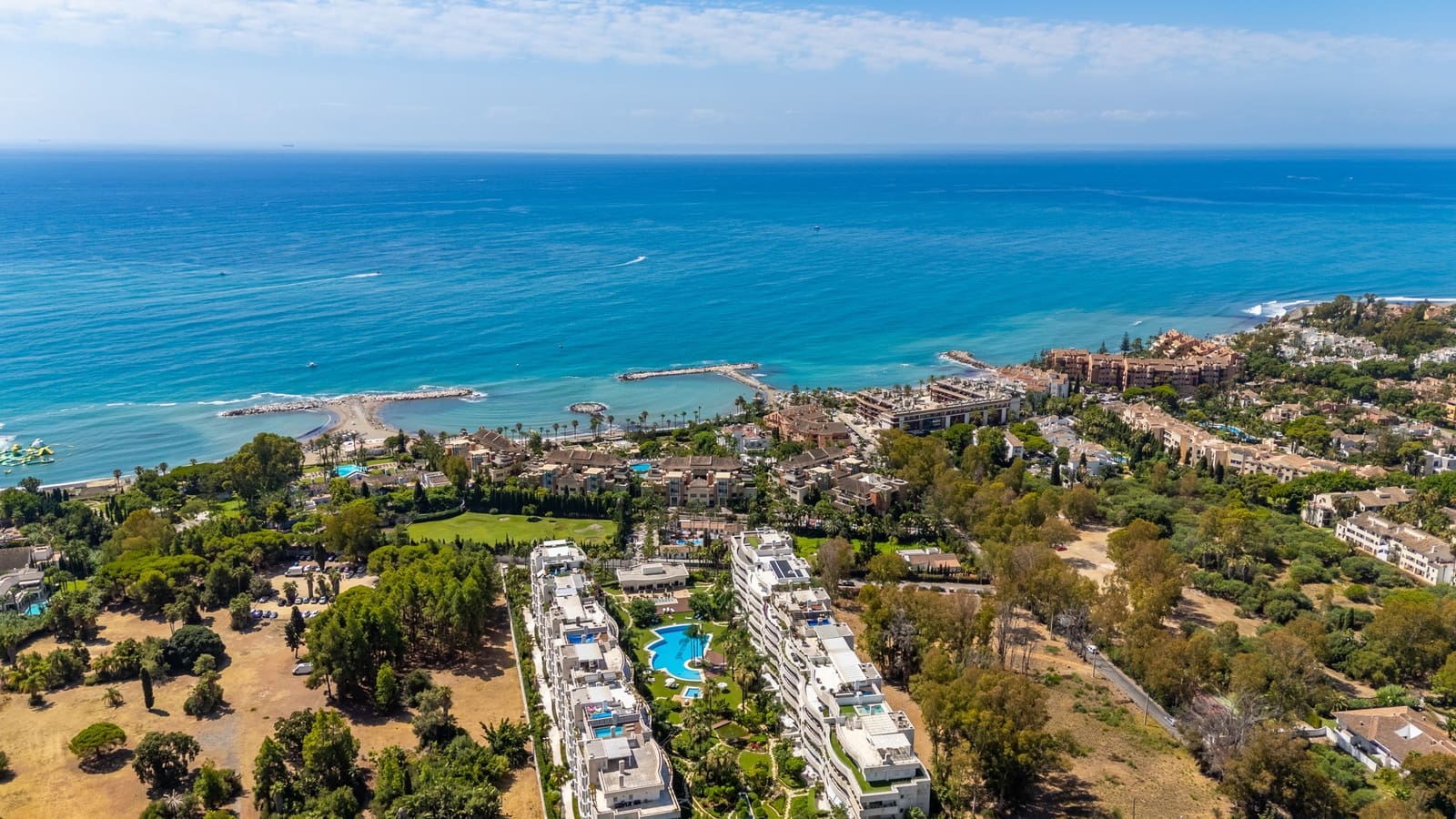 3 bedroom Apartment for sale in Marbella with pool garage - € 2,300,000 (Ref: 9833507)