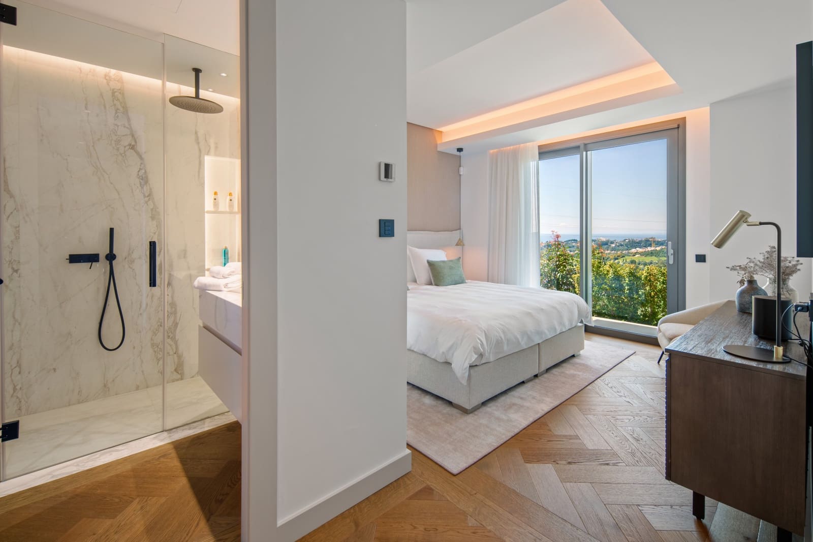 4 soverom Villa til salgs i Marbella med svømmebasseng garasje - € 6 500 000 (Ref: 9833508)
