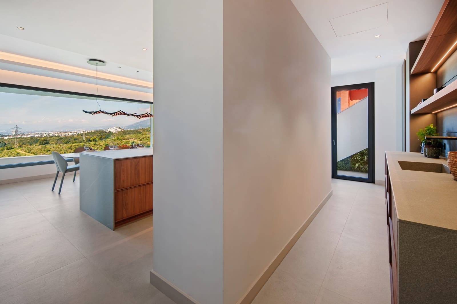 4 soverom Villa til salgs i Marbella med svømmebasseng garasje - € 6 500 000 (Ref: 9833508)
