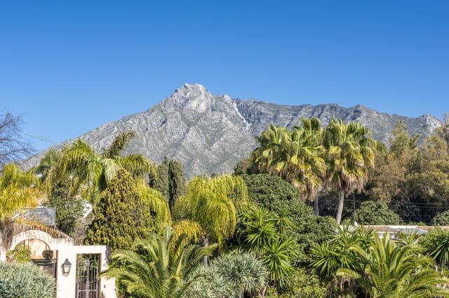 2 sovrum Lägenhet att hyra i Golden Mile, Marbella med garage - 1 950 € (Ref: 9834801)