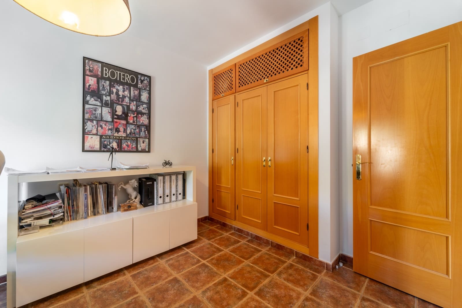 3 soveværelse Semi-Rækkehus til salg i Estepona med swimmingpool garage - € 749.000 (Ref: 9836216)