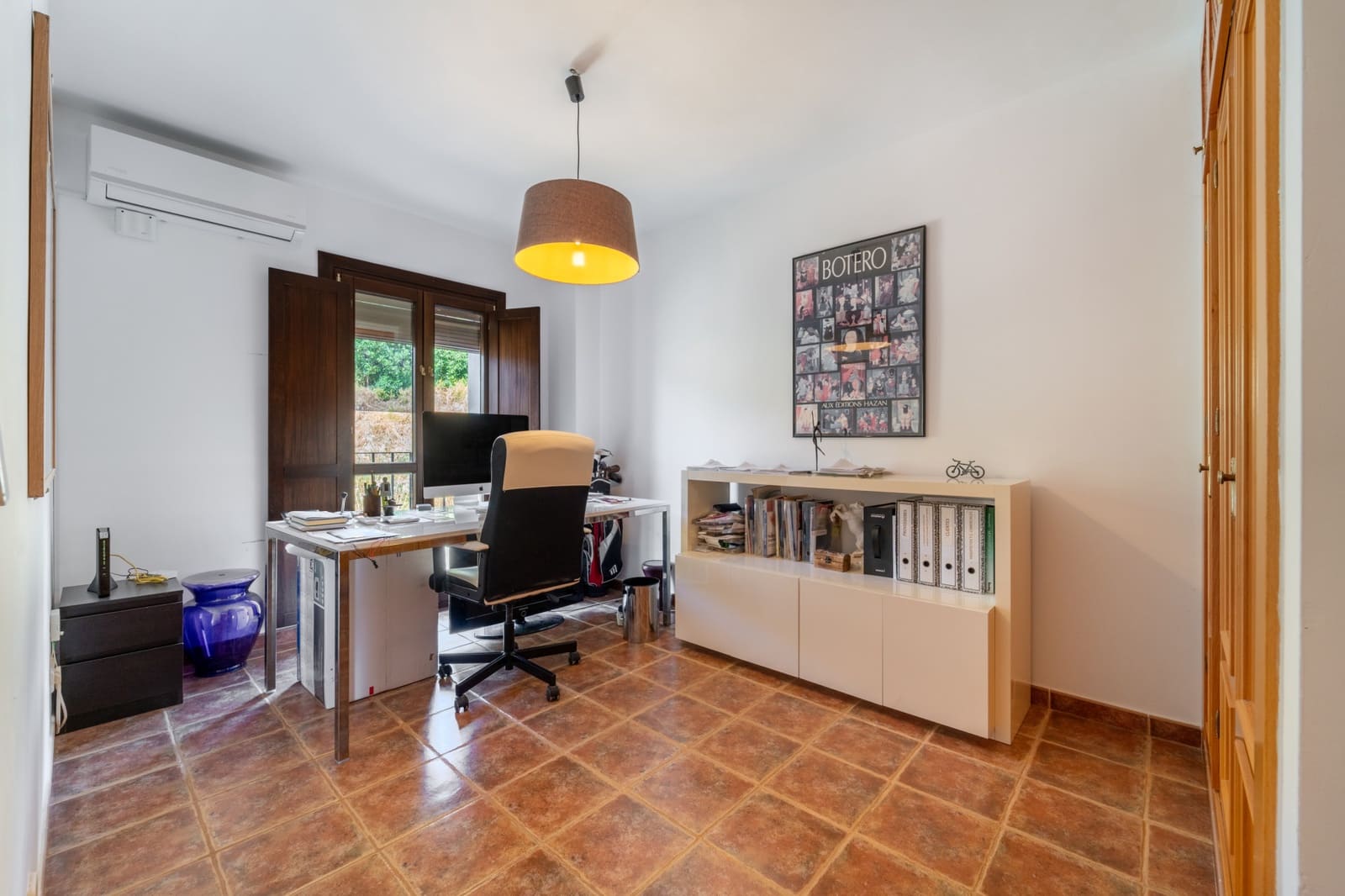 3 soveværelse Semi-Rækkehus til salg i Estepona med swimmingpool garage - € 749.000 (Ref: 9836216)