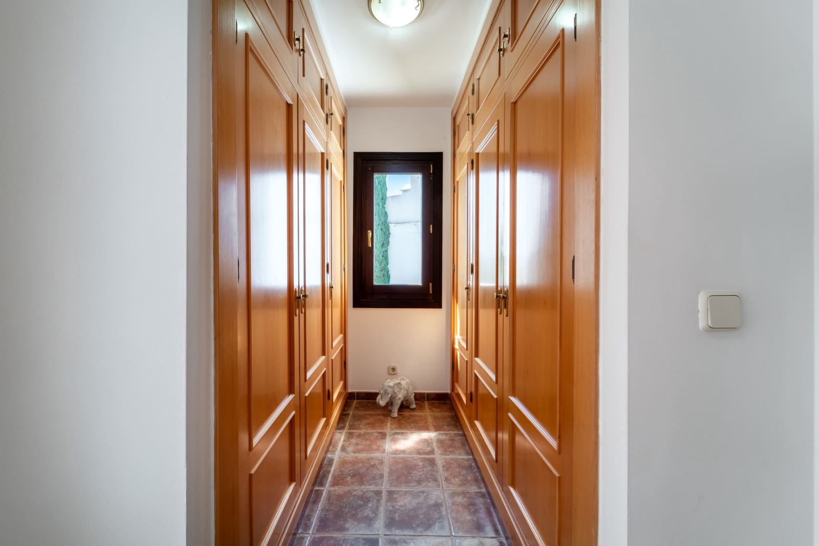 3 soveværelse Semi-Rækkehus til salg i Estepona med swimmingpool garage - € 749.000 (Ref: 9836216)