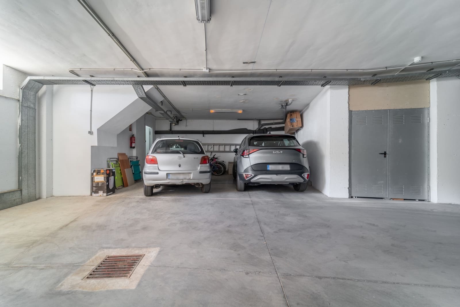 3 soveværelse Semi-Rækkehus til salg i Estepona med swimmingpool garage - € 749.000 (Ref: 9836216)