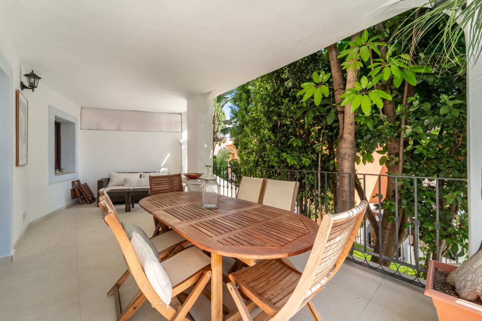 3 soveværelse Semi-Rækkehus til salg i Estepona med swimmingpool garage - € 749.000 (Ref: 9836216)