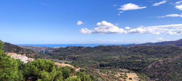 Terrain à Bâtir à vendre à Benahavís - 875 000 € (Ref: 9839074)