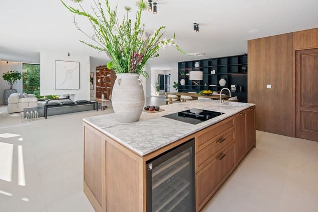4 camera da letto Villa in vendita in Nueva Andalucia, Marbella con piscina garage - 5.995.000 € (Rif: 9849214)